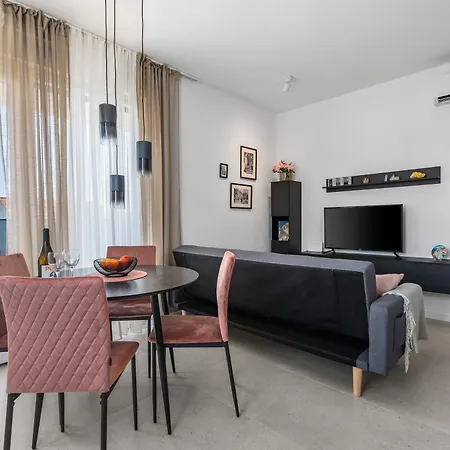 Apartment Brodarica Soul *